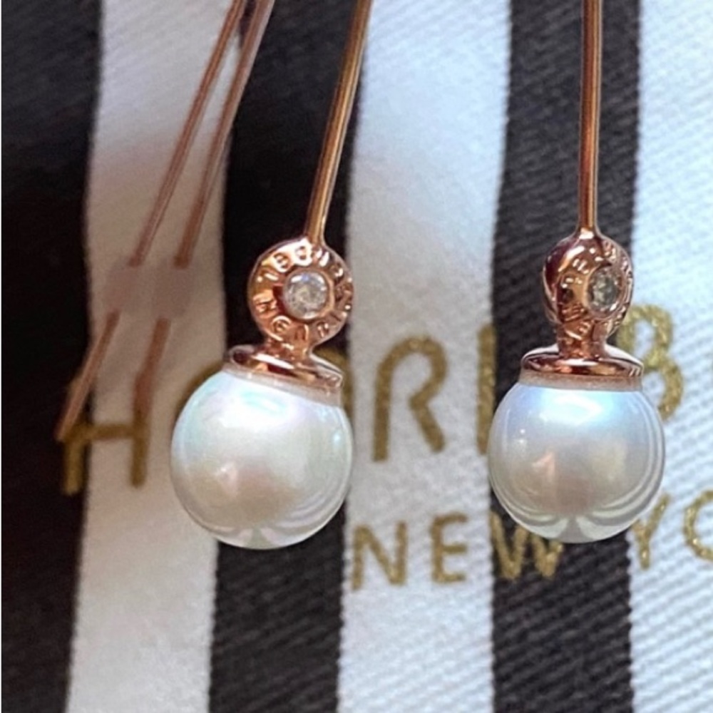 Henri Bendel Rose Gold Tone Imitation Pearl Linear Earrings NWOT mini dust bag - Picture 2 of 6